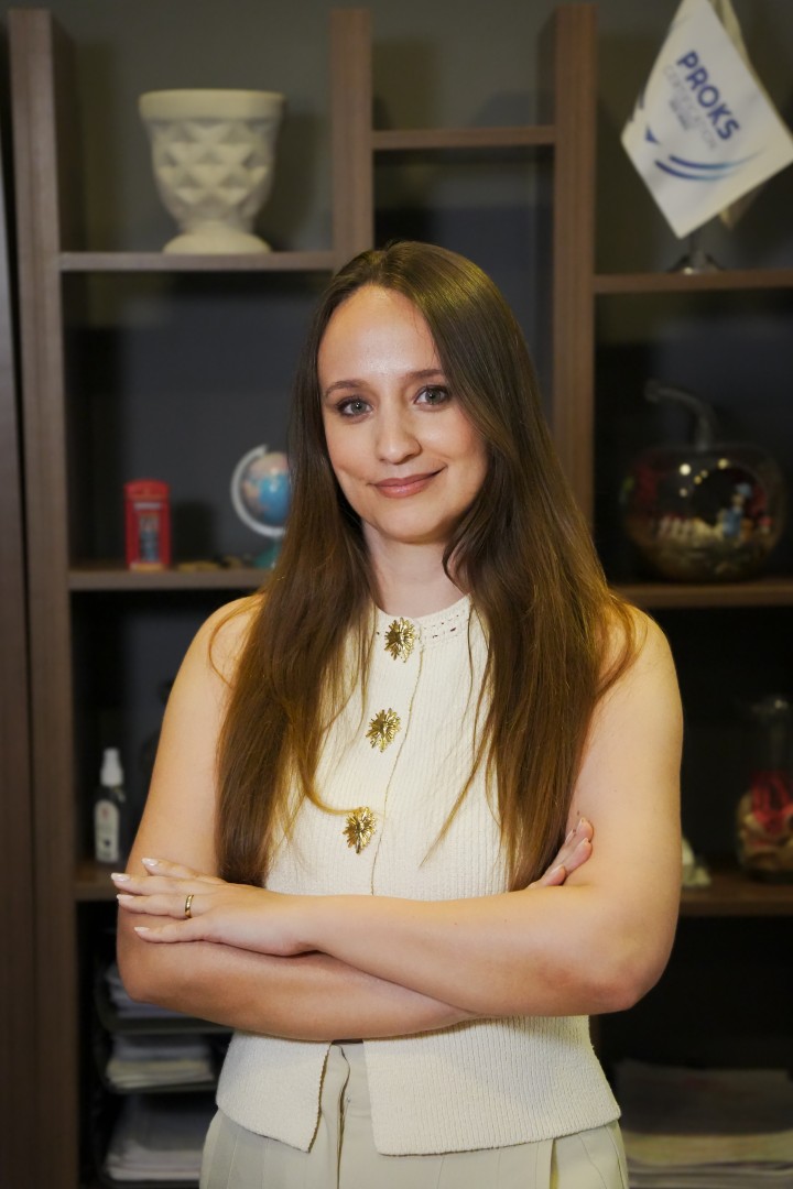 Zeynep Hanım